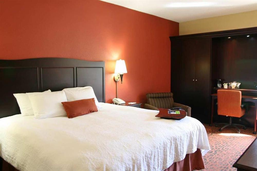 Hampton Inn Ashland Pokoj fotografie
