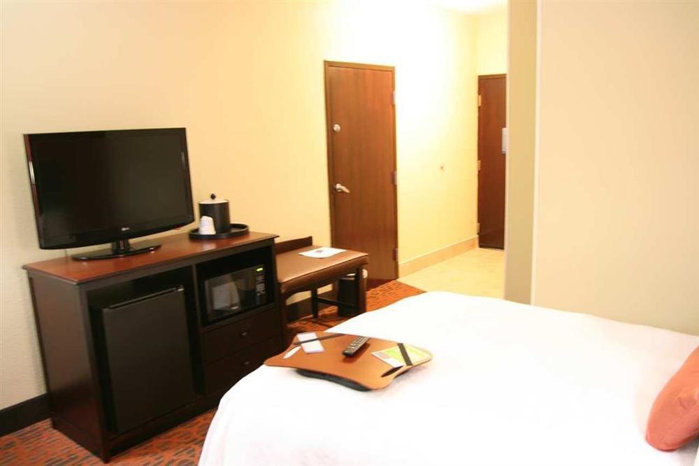 Hampton Inn Ashland Pokoj fotografie
